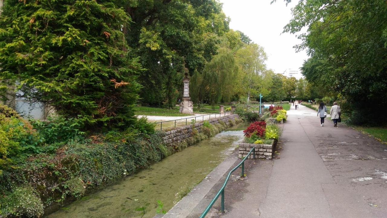 Gastronomie Jardin Lägenhet Dijon Exteriör bild